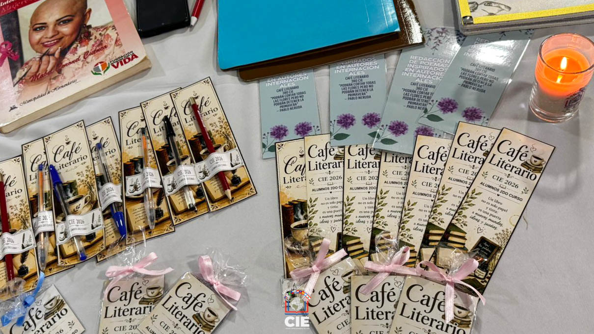 Café Literario ÑE'ẼRY: estudiantes del CIE compartieron una jornada de lectura, escritura y oralidad